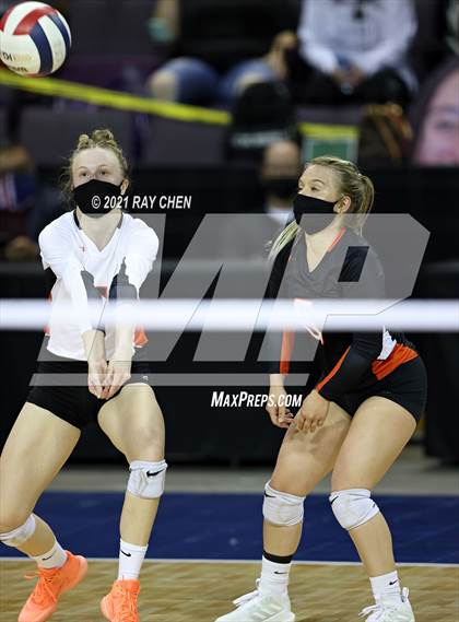 Thumbnail 3 in Montezuma-Cortez vs. Sterling (CHSAA 3A Final 4) photogallery.