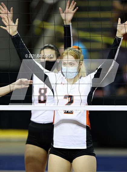 Thumbnail 1 in Montezuma-Cortez vs. Sterling (CHSAA 3A Final 4) photogallery.