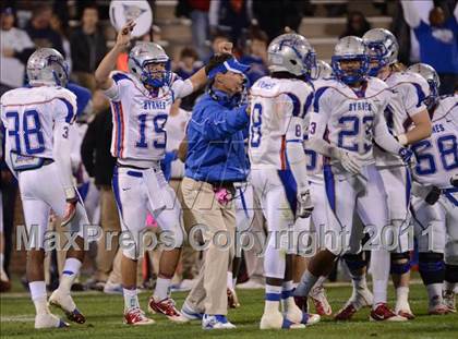 Thumbnail 1 in Gaffney vs. Byrnes (SCHSL 4A Division 1 Final) photogallery.