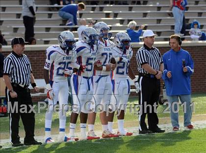 Thumbnail 2 in Gaffney vs. Byrnes (SCHSL 4A Division 1 Final) photogallery.