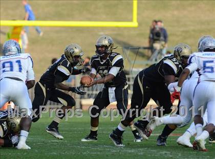 Thumbnail 3 in Gaffney vs. Byrnes (SCHSL 4A Division 1 Final) photogallery.