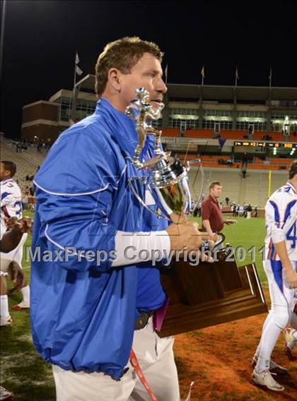 Thumbnail 1 in Gaffney vs. Byrnes (SCHSL 4A Division 1 Final) photogallery.