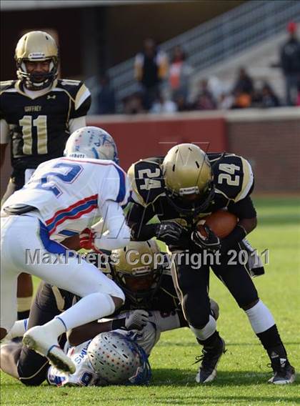 Thumbnail 3 in Gaffney vs. Byrnes (SCHSL 4A Division 1 Final) photogallery.