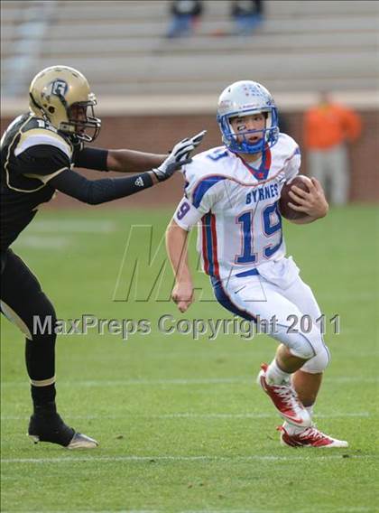 Thumbnail 3 in Gaffney vs. Byrnes (SCHSL 4A Division 1 Final) photogallery.