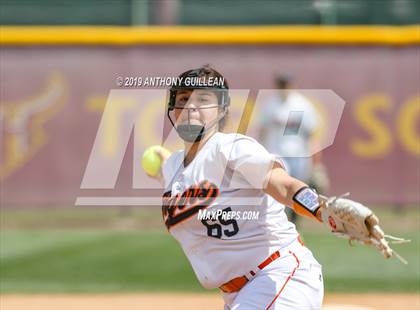 Thumbnail 1 in Harbor Teacher vs. Legacy (CIF LACS Division II Final) photogallery.