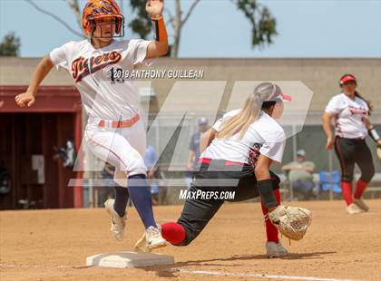 Thumbnail 2 in Harbor Teacher vs. Legacy (CIF LACS Division II Final) photogallery.