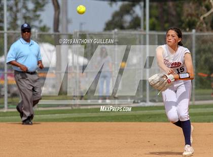 Thumbnail 2 in Harbor Teacher vs. Legacy (CIF LACS Division II Final) photogallery.