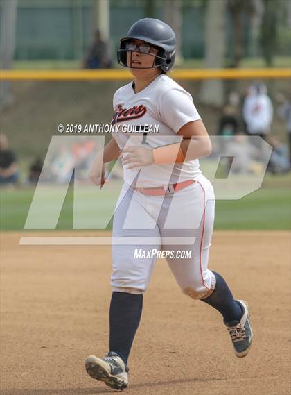 Thumbnail 3 in Harbor Teacher vs. Legacy (CIF LACS Division II Final) photogallery.