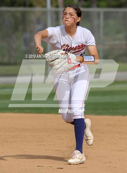 Thumbnail 3 in Harbor Teacher vs. Legacy (CIF LACS Division II Final) photogallery.