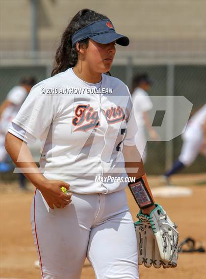 Thumbnail 1 in Harbor Teacher vs. Legacy (CIF LACS Division II Final) photogallery.