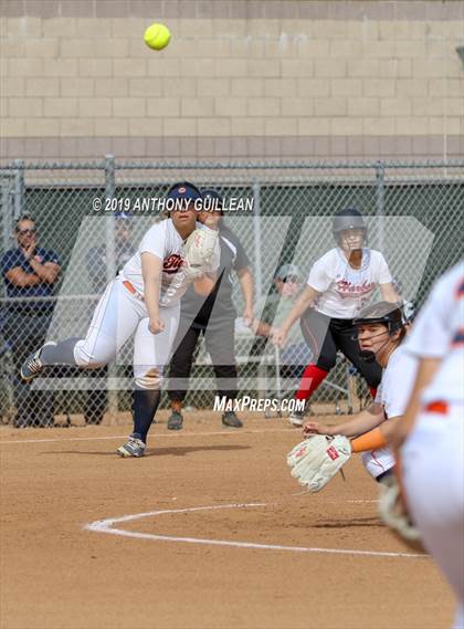 Thumbnail 2 in Harbor Teacher vs. Legacy (CIF LACS Division II Final) photogallery.