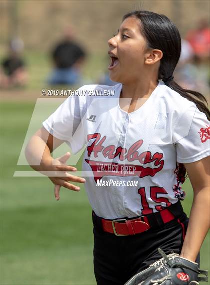Thumbnail 2 in Harbor Teacher vs. Legacy (CIF LACS Division II Final) photogallery.