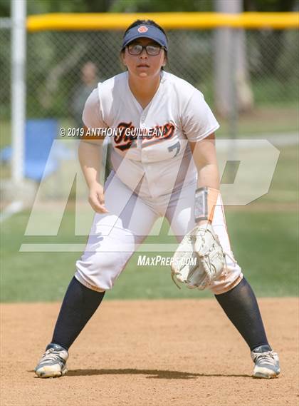 Thumbnail 3 in Harbor Teacher vs. Legacy (CIF LACS Division II Final) photogallery.