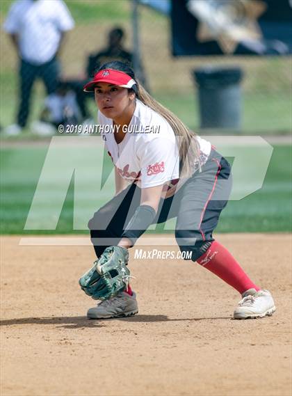 Thumbnail 2 in Harbor Teacher vs. Legacy (CIF LACS Division II Final) photogallery.