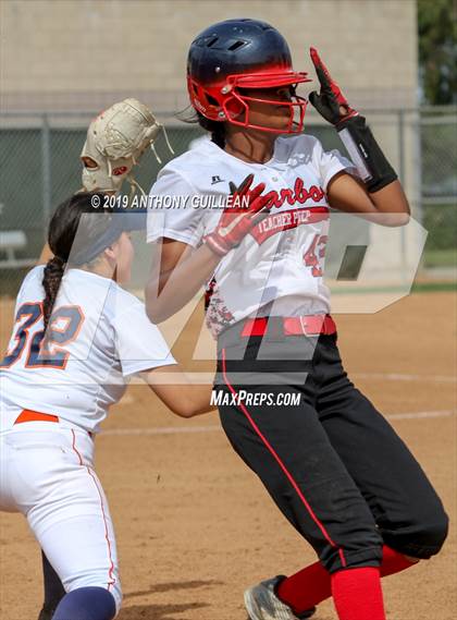 Thumbnail 3 in Harbor Teacher vs. Legacy (CIF LACS Division II Final) photogallery.