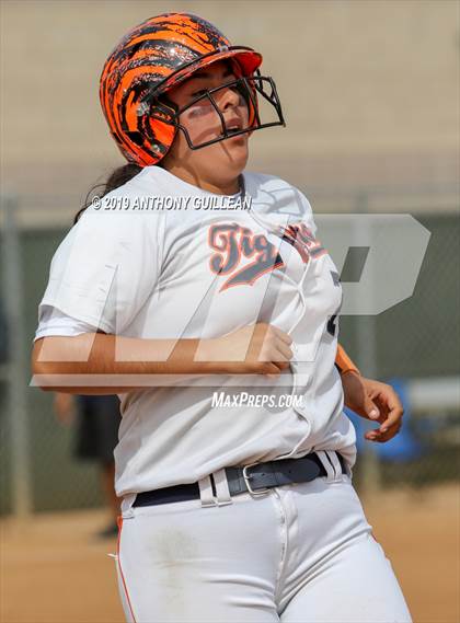 Thumbnail 2 in Harbor Teacher vs. Legacy (CIF LACS Division II Final) photogallery.
