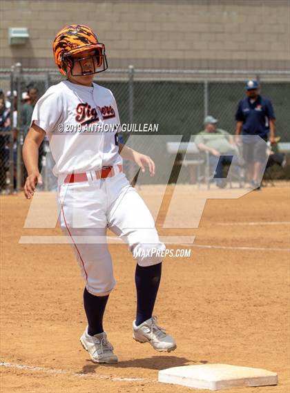 Thumbnail 2 in Harbor Teacher vs. Legacy (CIF LACS Division II Final) photogallery.