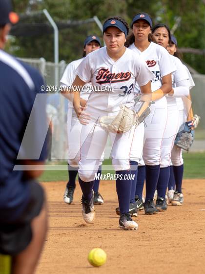 Thumbnail 2 in Harbor Teacher vs. Legacy (CIF LACS Division II Final) photogallery.