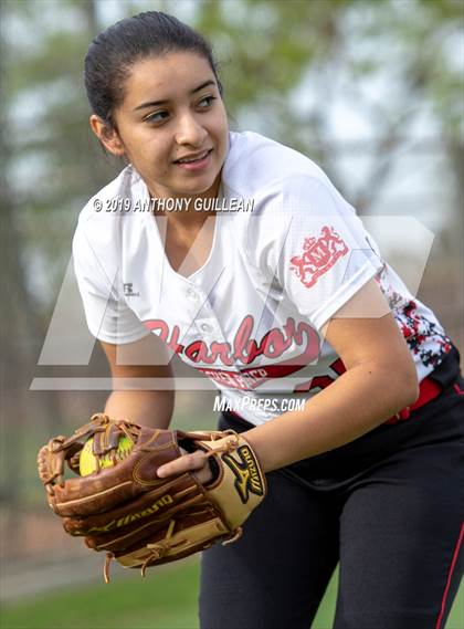 Thumbnail 3 in Harbor Teacher vs. Legacy (CIF LACS Division II Final) photogallery.