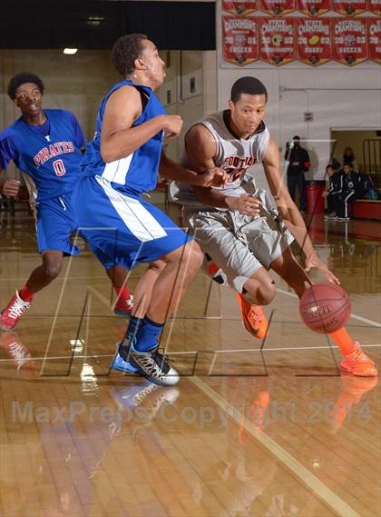 Thumbnail 3 in Foothill vs. San Leandro (Father Kelly Tribute) photogallery.