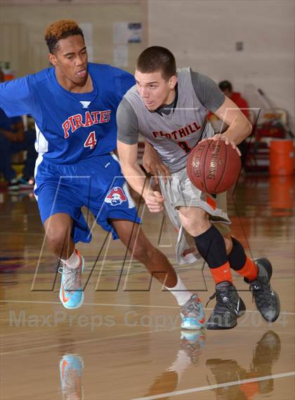 Thumbnail 2 in Foothill vs. San Leandro (Father Kelly Tribute) photogallery.