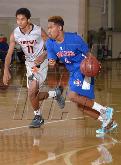 Thumbnail 1 in Foothill vs. San Leandro (Father Kelly Tribute) photogallery.