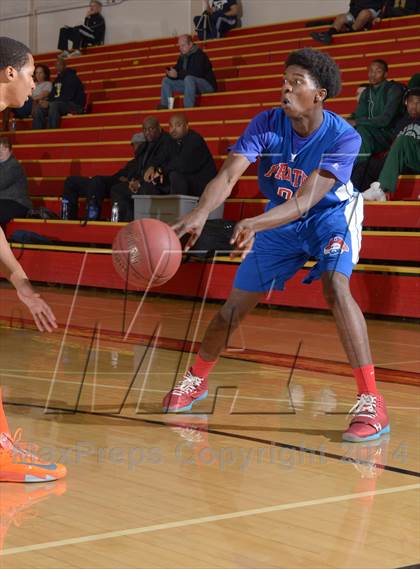 Thumbnail 2 in Foothill vs. San Leandro (Father Kelly Tribute) photogallery.