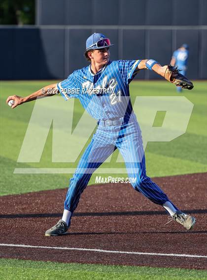 Thumbnail 1 in Brownsboro vs. Sunnyvale (UIL 4A Region II Bi-District Playoff) photogallery.
