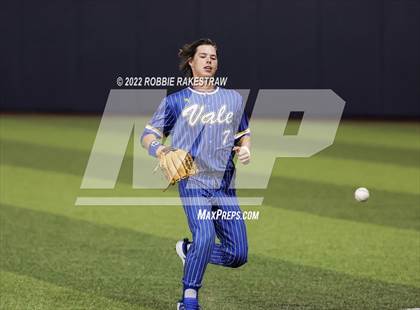Thumbnail 1 in Brownsboro vs. Sunnyvale (UIL 4A Region II Bi-District Playoff) photogallery.