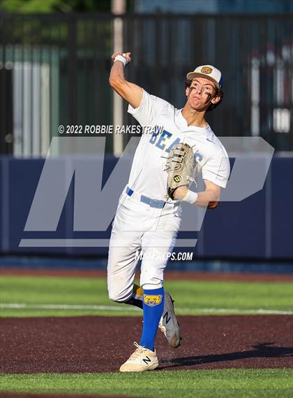 Thumbnail 3 in Brownsboro vs. Sunnyvale (UIL 4A Region II Bi-District Playoff) photogallery.