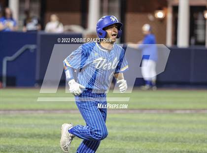 Thumbnail 2 in Brownsboro vs. Sunnyvale (UIL 4A Region II Bi-District Playoff) photogallery.
