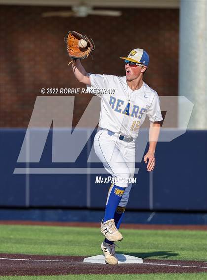 Thumbnail 1 in Brownsboro vs. Sunnyvale (UIL 4A Region II Bi-District Playoff) photogallery.