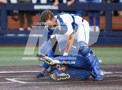 Thumbnail 3 in Brownsboro vs. Sunnyvale (UIL 4A Region II Bi-District Playoff) photogallery.