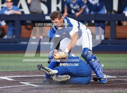 Thumbnail 1 in Brownsboro vs. Sunnyvale (UIL 4A Region II Bi-District Playoff) photogallery.