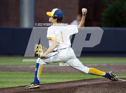 Thumbnail 2 in Brownsboro vs. Sunnyvale (UIL 4A Region II Bi-District Playoff) photogallery.