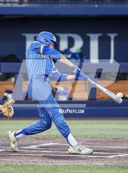 Thumbnail 1 in Brownsboro vs. Sunnyvale (UIL 4A Region II Bi-District Playoff) photogallery.