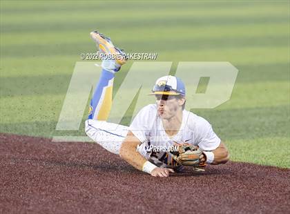 Thumbnail 2 in Brownsboro vs. Sunnyvale (UIL 4A Region II Bi-District Playoff) photogallery.