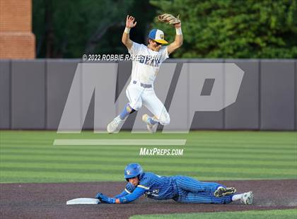 Thumbnail 3 in Brownsboro vs. Sunnyvale (UIL 4A Region II Bi-District Playoff) photogallery.