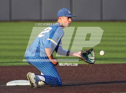 Thumbnail 2 in Brownsboro vs. Sunnyvale (UIL 4A Region II Bi-District Playoff) photogallery.
