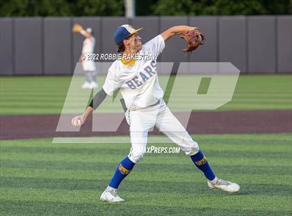 Thumbnail 2 in Brownsboro vs. Sunnyvale (UIL 4A Region II Bi-District Playoff) photogallery.