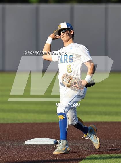 Thumbnail 2 in Brownsboro vs. Sunnyvale (UIL 4A Region II Bi-District Playoff) photogallery.