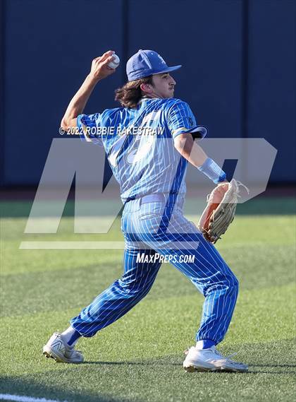 Thumbnail 2 in Brownsboro vs. Sunnyvale (UIL 4A Region II Bi-District Playoff) photogallery.