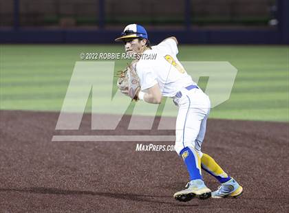 Thumbnail 3 in Brownsboro vs. Sunnyvale (UIL 4A Region II Bi-District Playoff) photogallery.