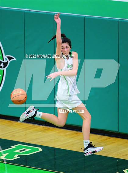 Thumbnail 2 in Massapequa @ Farmingdale photogallery.