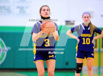 Thumbnail 2 in Massapequa @ Farmingdale photogallery.