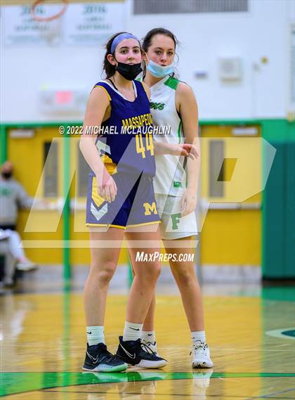 Thumbnail 2 in Massapequa @ Farmingdale photogallery.