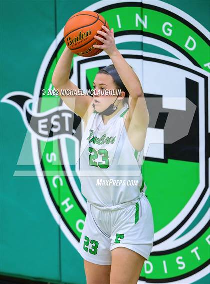 Thumbnail 1 in Massapequa @ Farmingdale photogallery.