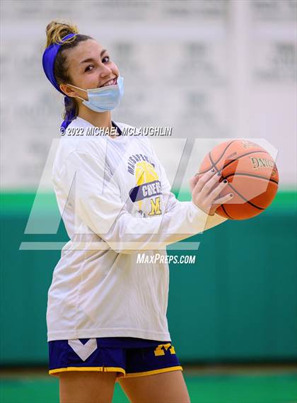Thumbnail 2 in Massapequa @ Farmingdale photogallery.
