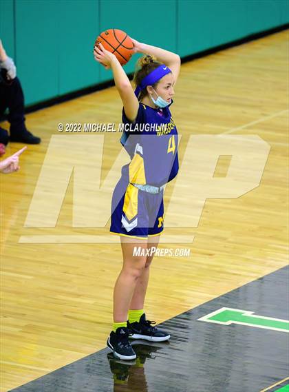 Thumbnail 2 in Massapequa @ Farmingdale photogallery.