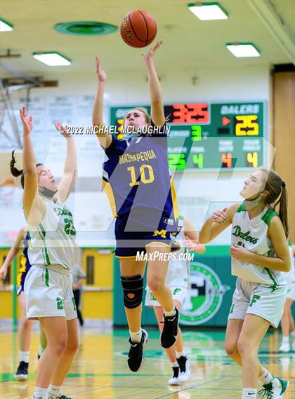 Thumbnail 1 in Massapequa @ Farmingdale photogallery.